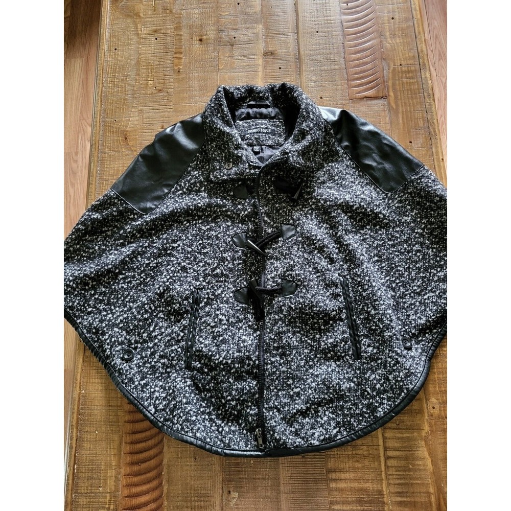 Women's Jennyfer J. Size S Gray Poncho Pocket Toggle Button Jacket Leather Patch